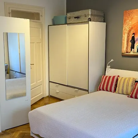 Apartmán Connected Near Ostbahnhof With Balcony Mnichov
